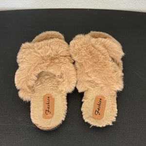 SHEIN Fluffy Open Toe Slippers
